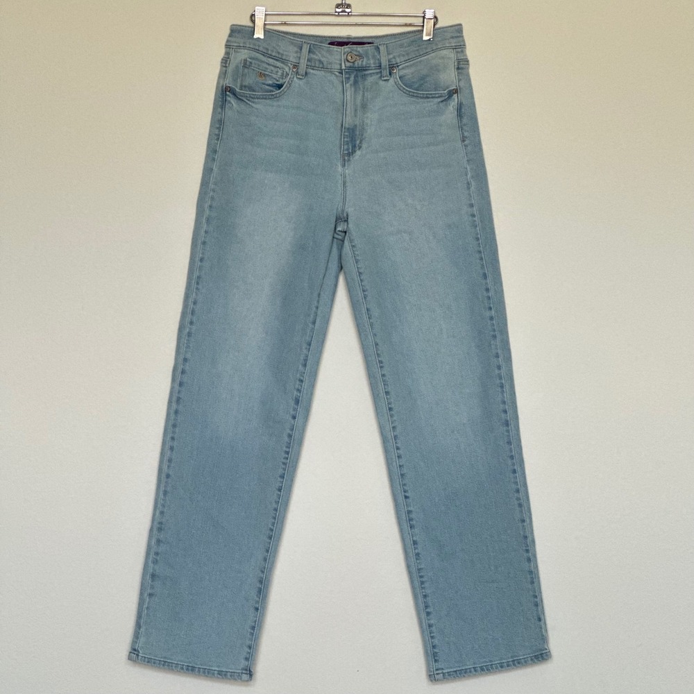 NEW Gloria Vanderbilt Women Light Wash High Rise Straight Leg Jeans Size 4